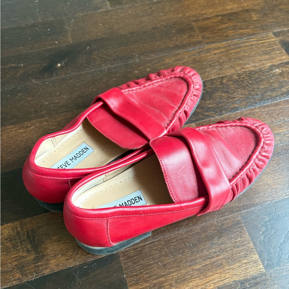 Steve Madden buttery soft Red Leather loafers